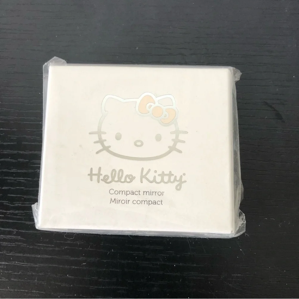 New Hello Kitty Sephora Sanrio Rare Limited Edition Travel Compact Mirror - Picture 2 of 8